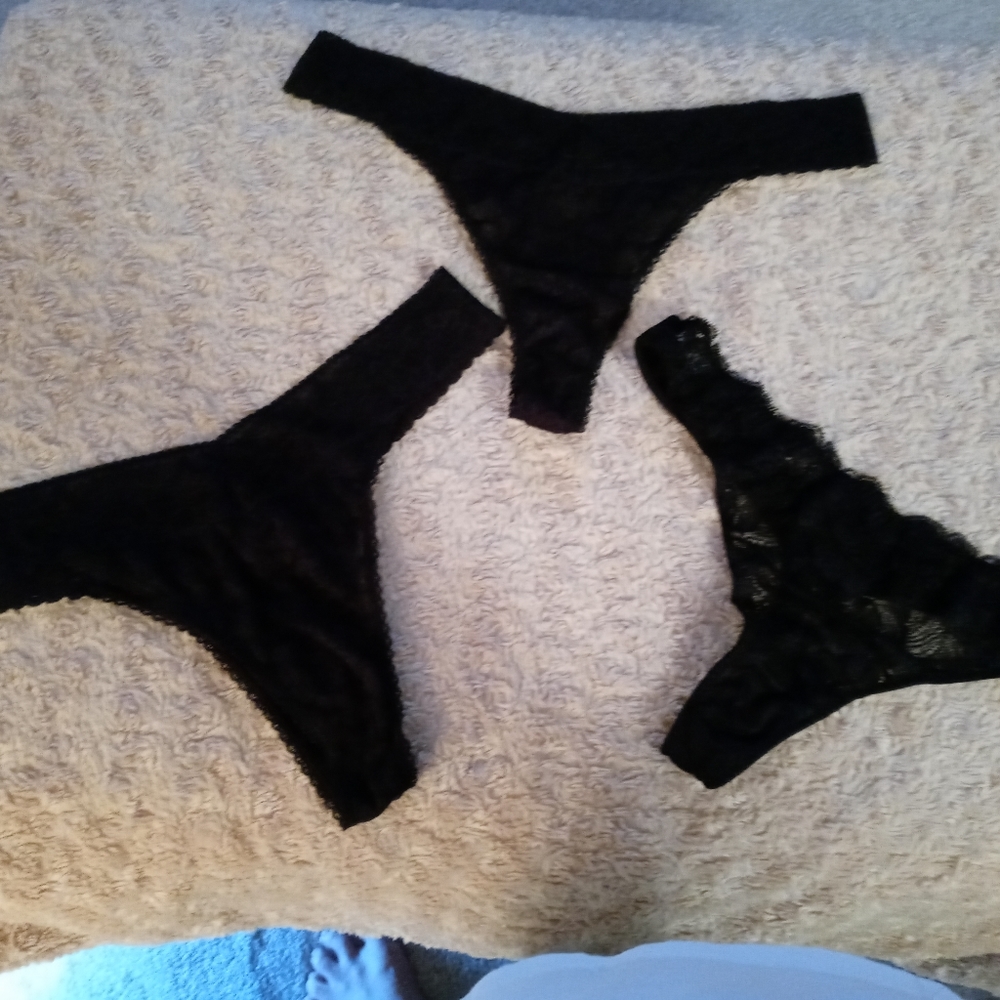 Soma Black Thongs (3)